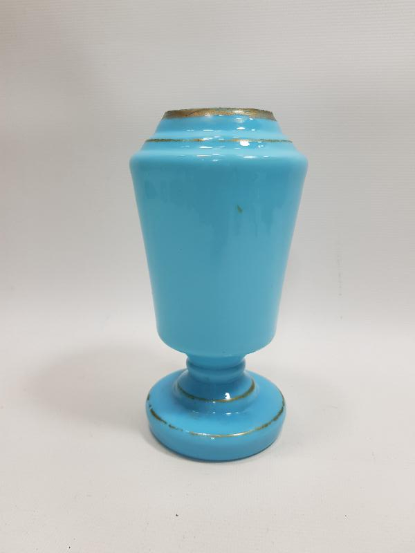 OSMANLI DÖNEMİ MAVİ RENKLİ OPAL VAZO 