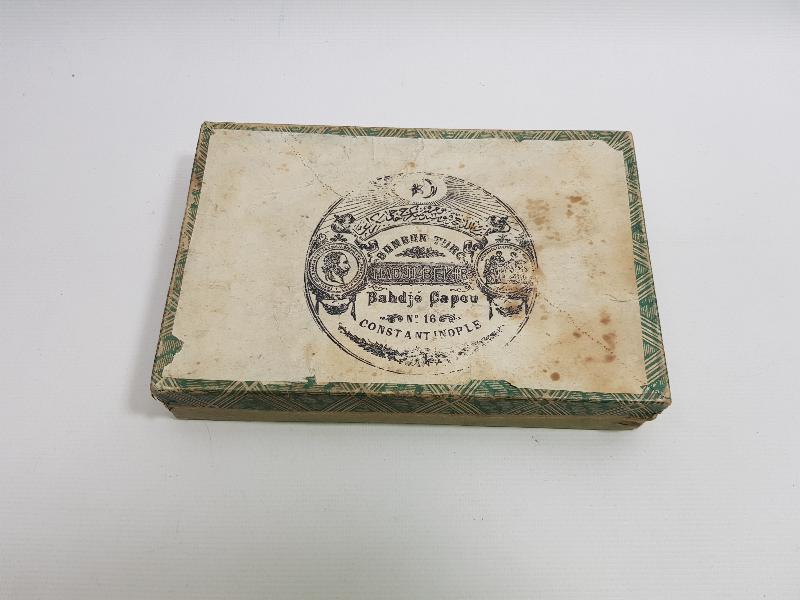 OSMANLICA DÖNEMİ ALİ MUHİDDİN HACI BEKİR MUKAVVA ŞEKERLEME KUTUSU