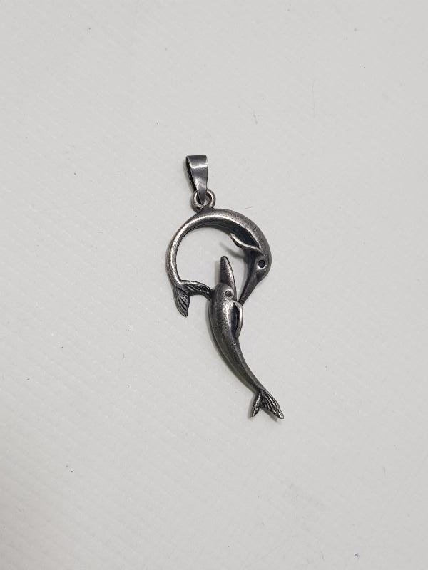 YUNUS BALIĞI FORMLU GÜMÜŞ KOLYE UCU