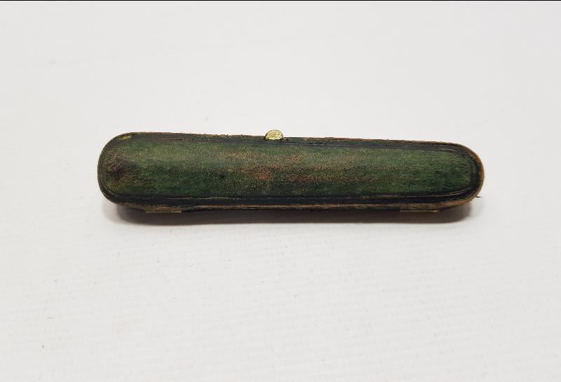 OSMANLI DÖNEMİ KUTUSUNDA KEHRİBAR AĞIZLIK 