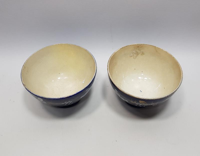 OSMANLI PAZARI İÇİN YAPILMIŞ BİR ÇİFT PORSELEN ÇORBA KASESİ