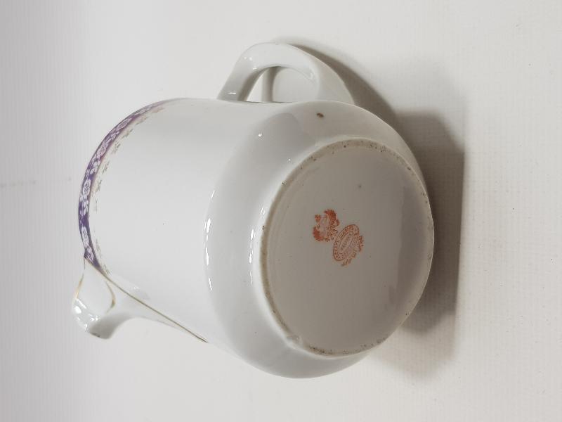 RUSÇA VE OSMANLICA DAMGALI PORSELEN SÜTLÜK