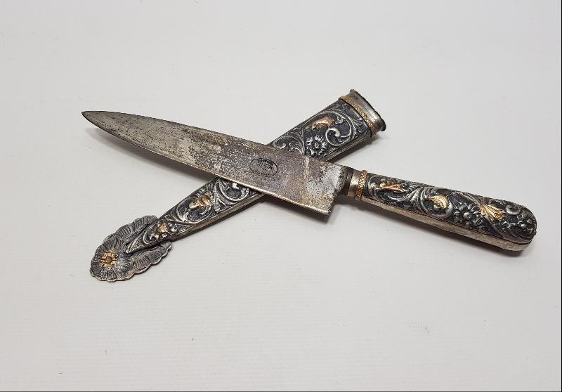 ANTİKA GÜMÜŞ BIÇAK 