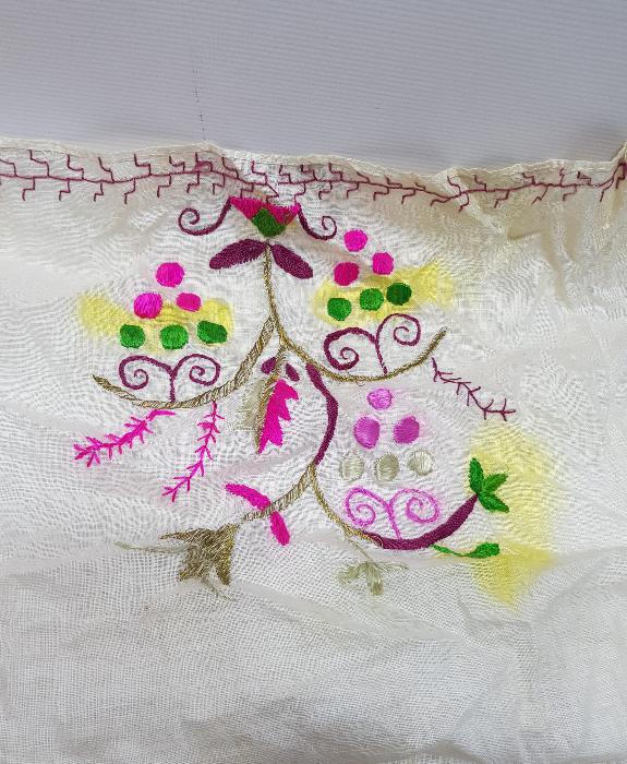 OSMANLI DÖNEMİ EL İŞLEME İPEK SEHPA ÖRTÜSÜ