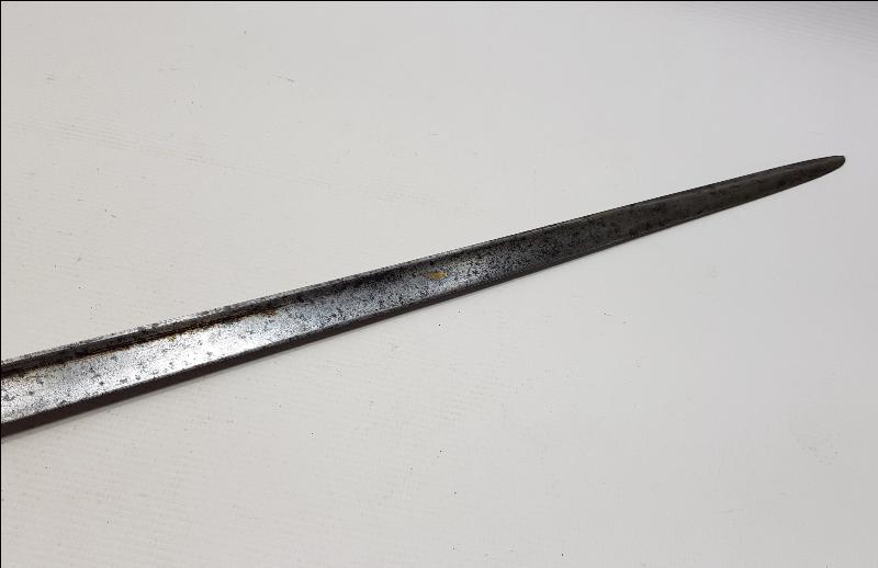 1. DÜNYA SAVAŞI DÖNEMİ ÜZERİ YAZILI VE TARİHLİ STEYR SÜNGÜ 