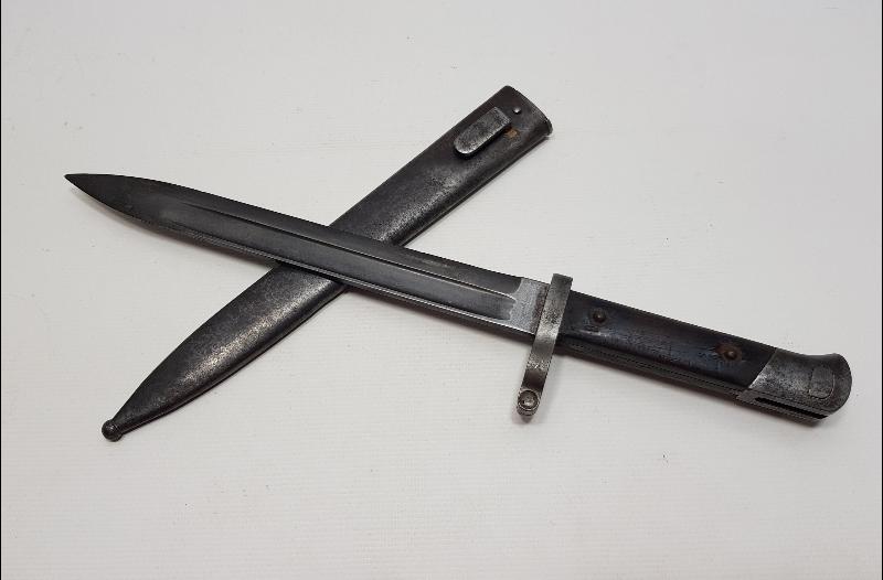 1. DÜNYA SAVAŞI YÜKSEK KONDÜSYONDA OSMANLI SUBAY SÜNGÜSÜ