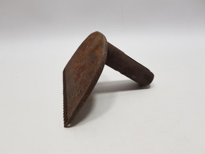 ANTİKA HALI KİRKİTİ