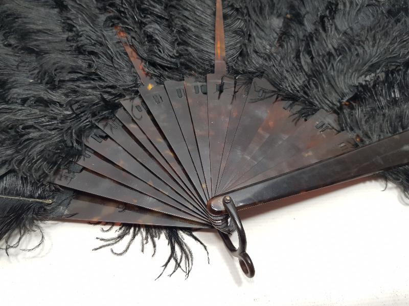 OSMANLI DÖNEMİ BAĞA SAPLI KUŞ TÜYLÜ ÇOK NADİR YELPAZE