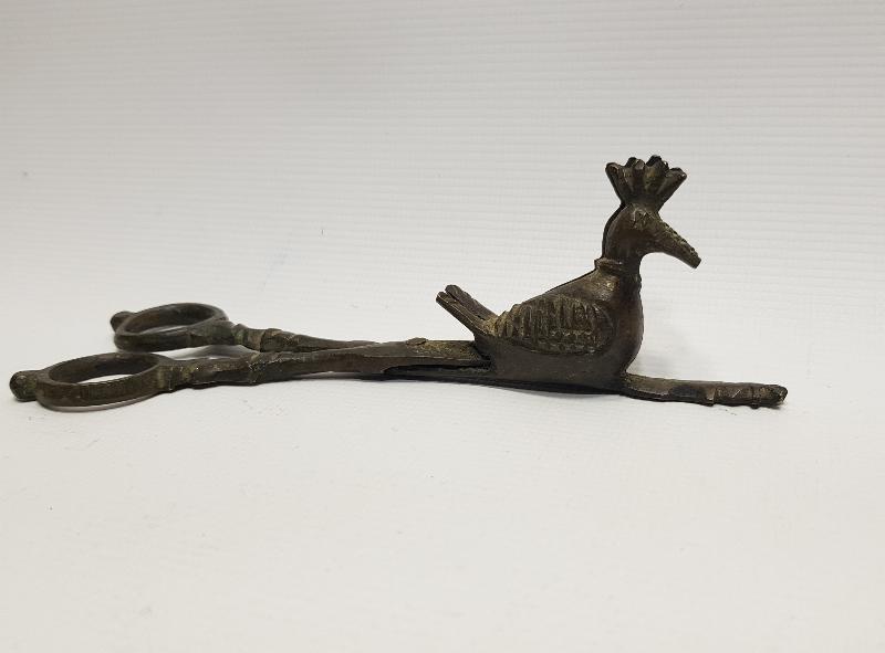 OSMANLI DÖNEMİ ERMENİ İŞİ TAVUSKUŞU FORMLU MUM MAKASI