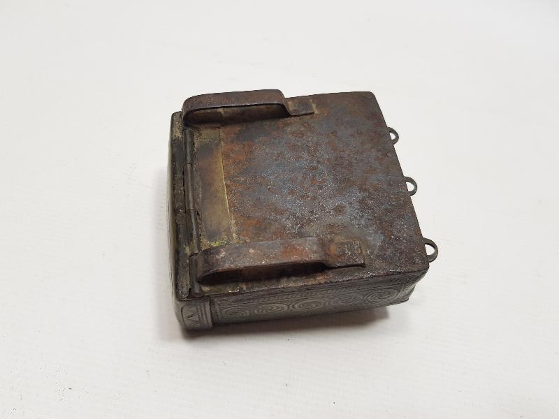 OSMANLI DÖNEMİ ÜZERİ KALEM İŞÇİLİKLİ NADİR FORMDA ÇAPUTLUK