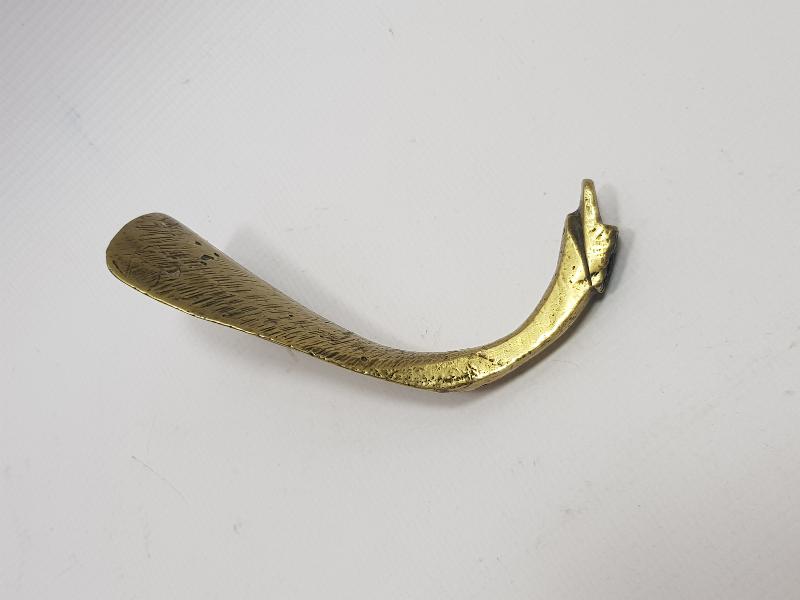 ANTİKA PİRİNÇ AYAKKABI ÇEKECEĞİ