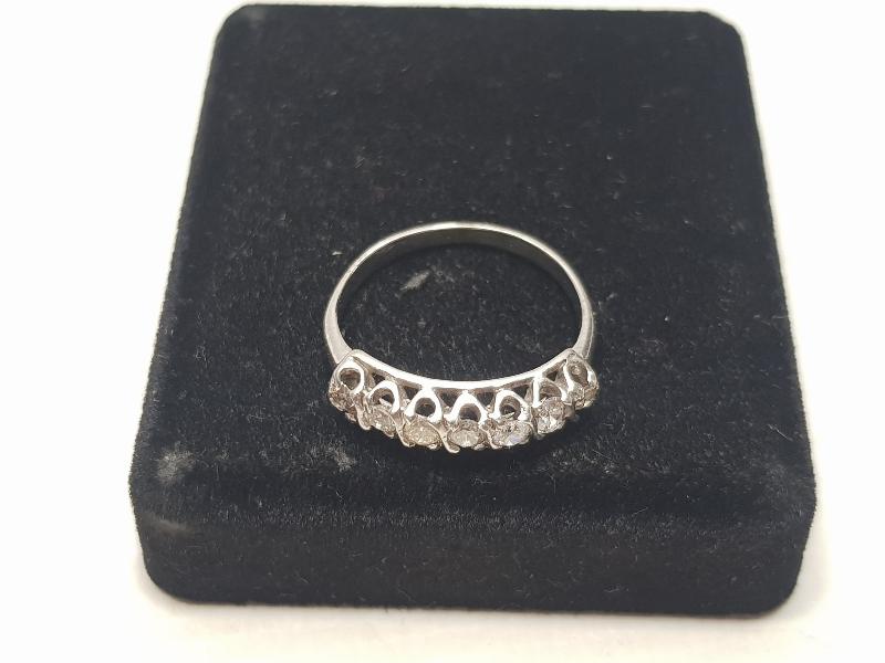 ANTİKA YEDİTAŞ PIRLANTA YÜZÜK