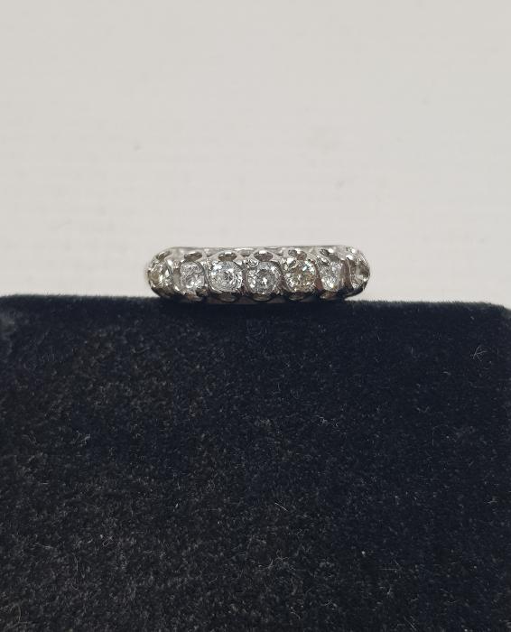 ANTİKA YEDİTAŞ PIRLANTA YÜZÜK