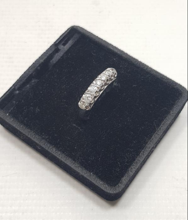 ANTİKA YEDİTAŞ PIRLANTA YÜZÜK