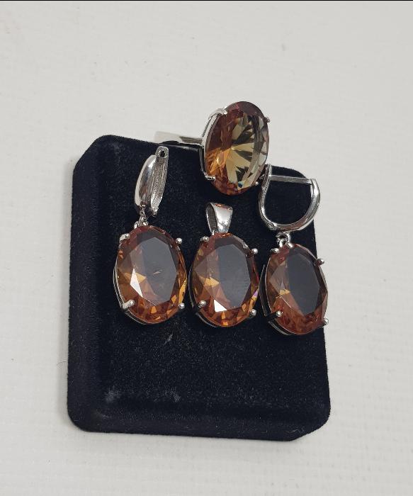 BÜYÜK ZULTANİT TAŞLI GÜMÜŞ TAKI SETİ 