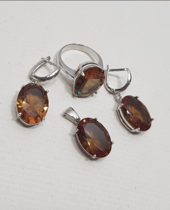 BÜYÜK ZULTANİT TAŞLI GÜMÜŞ TAKI SETİ 