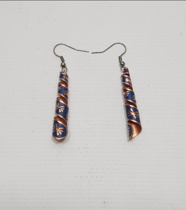 FARKLI FORMDA OTANTİK BAKIR KÜPE