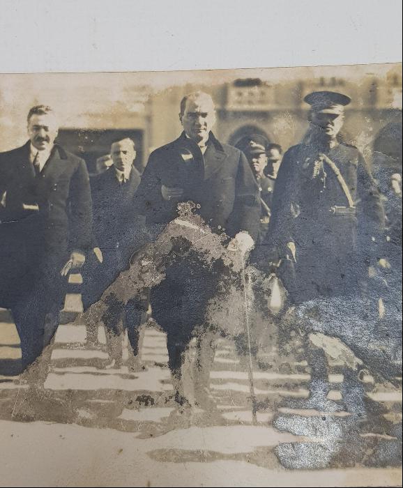 GAZİ MUSTAFA KEMAL ATATÜRK VE BERABERİNDEKİLER ORJİNAL FOTOĞRAF