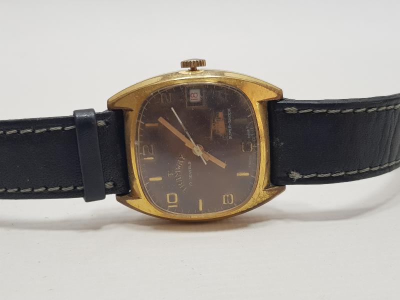 TRAMVAY MARKA TAKVİMLİ KOL SAATİ 