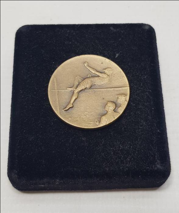 1921 TARİHLİ KUTUSUNDA YÜKSEK ATLAMA SPOR MADALYASI 