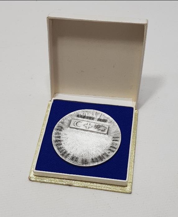 1963 KIZILAY VE KIZILHAÇ TEMALI NADİR MADALYA