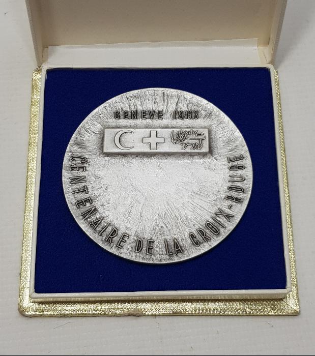 1963 KIZILAY VE KIZILHAÇ TEMALI NADİR MADALYA