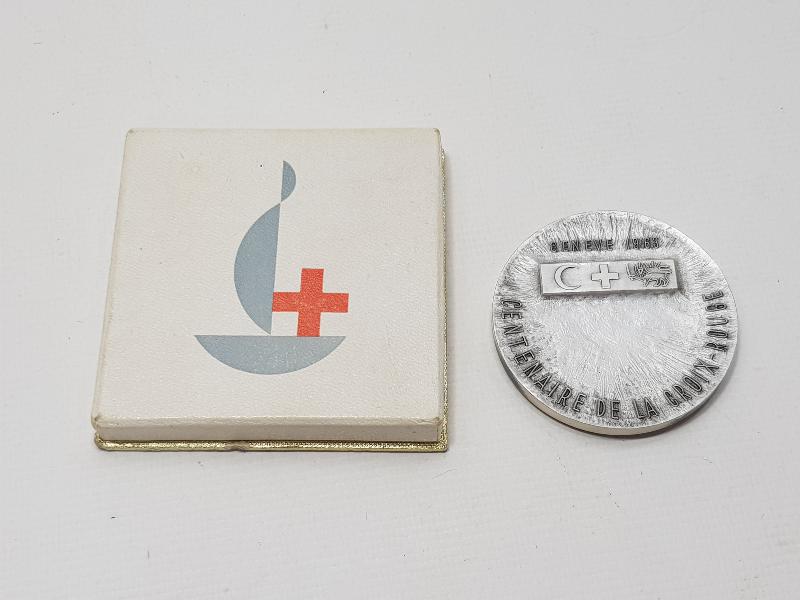 1963 KIZILAY VE KIZILHAÇ TEMALI NADİR MADALYA