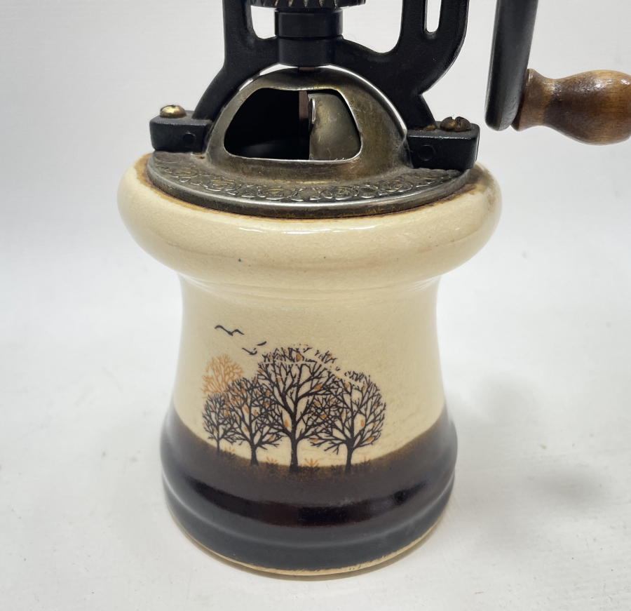 AVRUPA YAPIMI SANATÇI İMZALI KAHVE DEĞİRMENİ