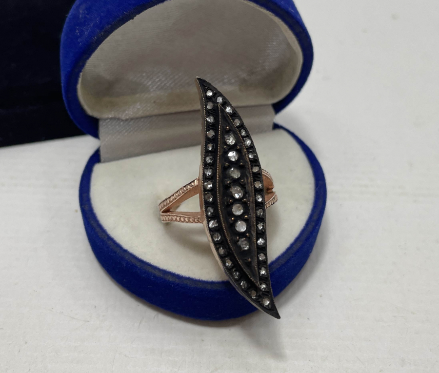 ELMAS TAŞLI BÜYÜK BOY MEKİK YÜZÜK