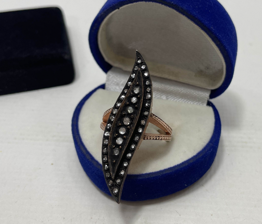 ELMAS TAŞLI BÜYÜK BOY MEKİK YÜZÜK