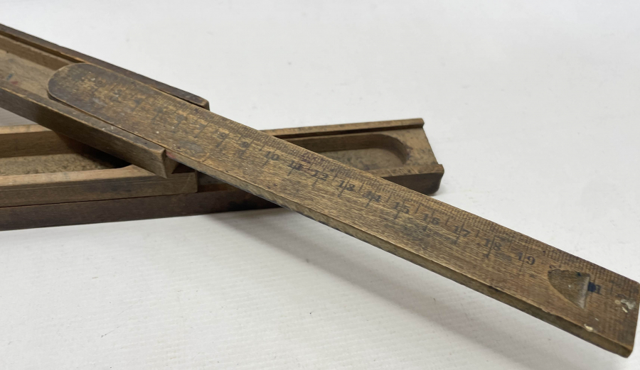 EĞİTİM TARİHİ - EL YAPIMI NADİR ANTİKA CETVELLİ KALEMLİK