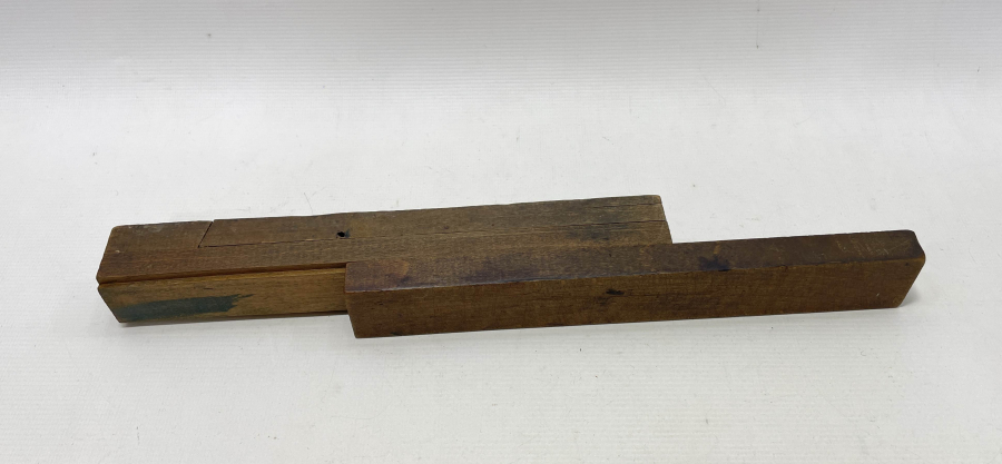 EĞİTİM TARİHİ - EL YAPIMI NADİR ANTİKA CETVELLİ KALEMLİK