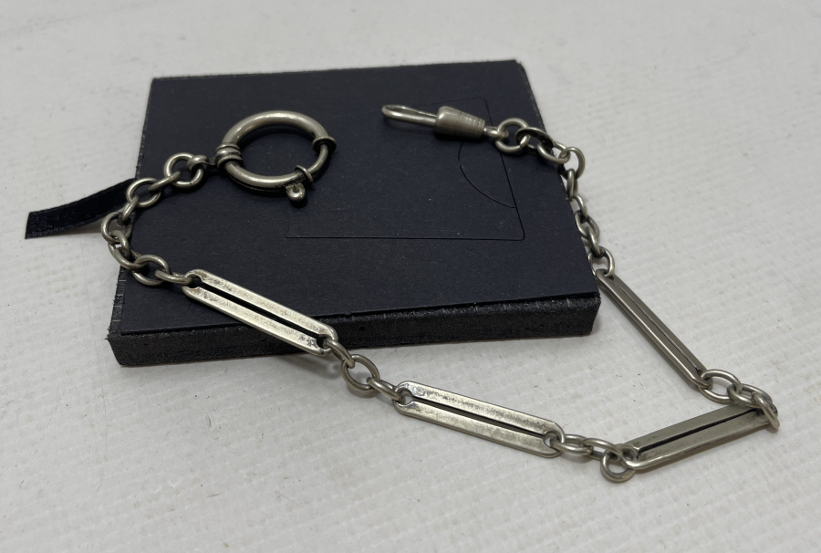 1900 BAŞLARI ANTİKA CEP SAATİ KÖSTEĞİ