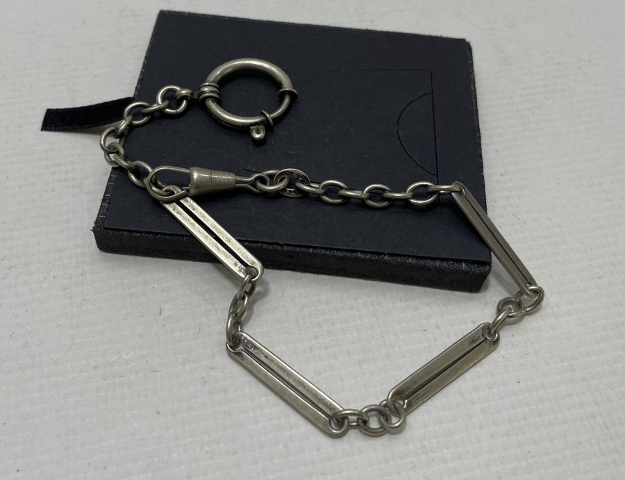 1900 BAŞLARI ANTİKA CEP SAATİ KÖSTEĞİ