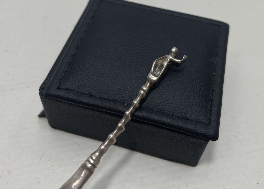 KABARTMA İŞÇİLİKLİ ANTİKA GÜMÜŞ KAŞIK