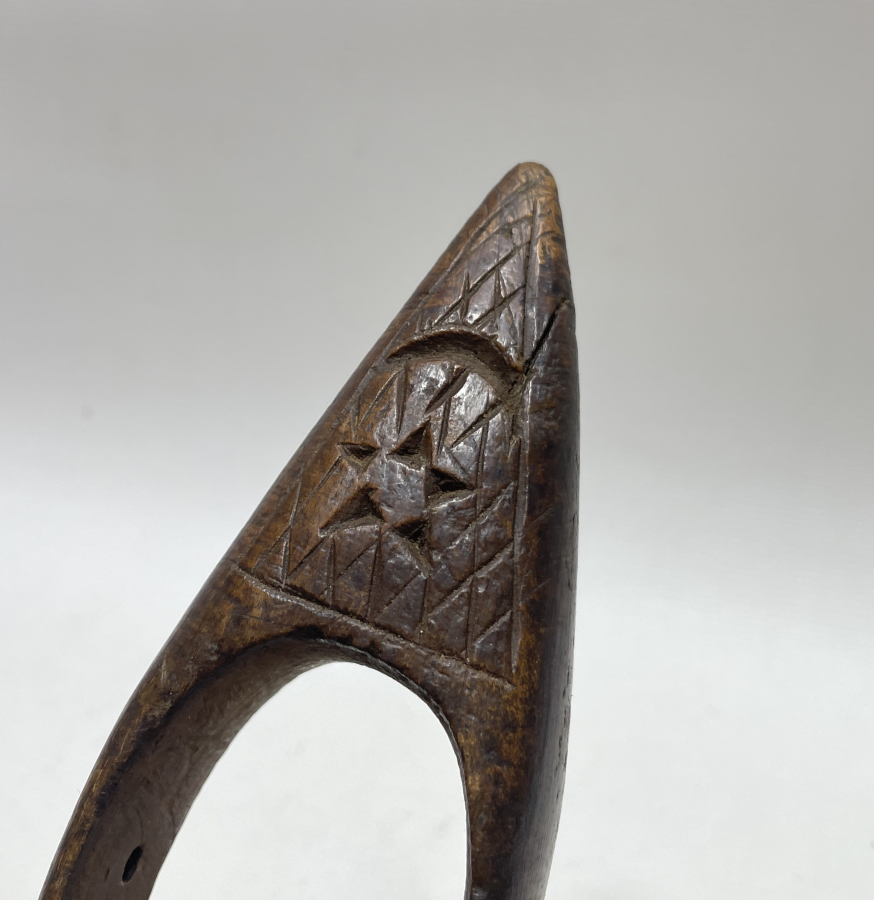 OSMANLI DÖNEMİ ŞAMANİK İŞLEMELERLE SÜSLÜ ÇOK NADİR AHŞAP MEKİK