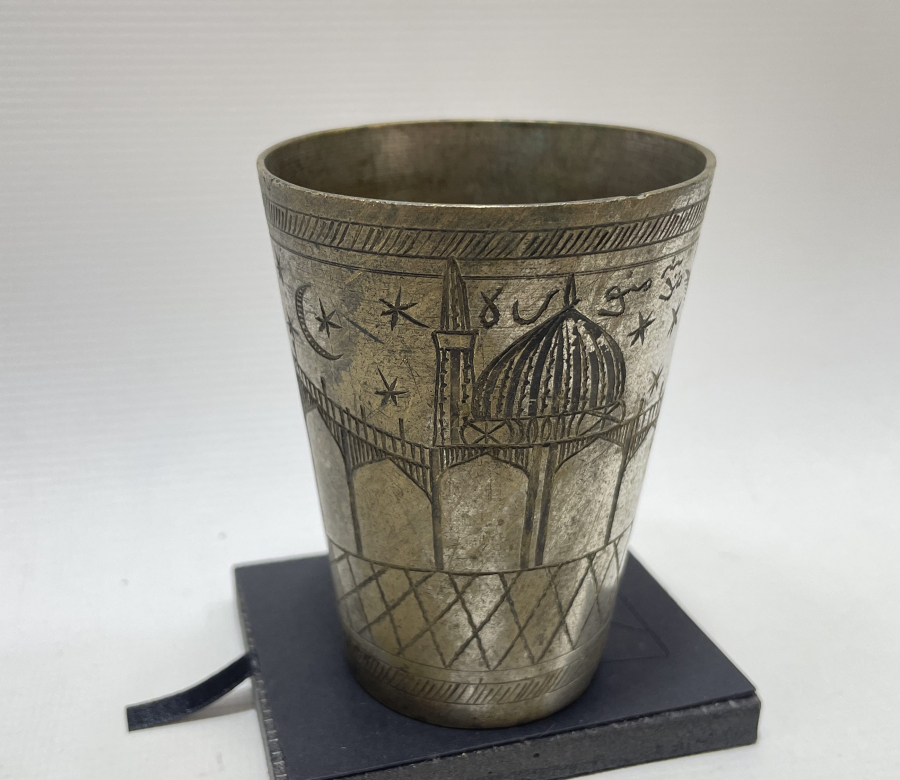 OSMANLI DÖNEMİ ÜZERİ MEDİNE-İ MÜNEVVERE YAZILI HAC HATIRASI BARDAK