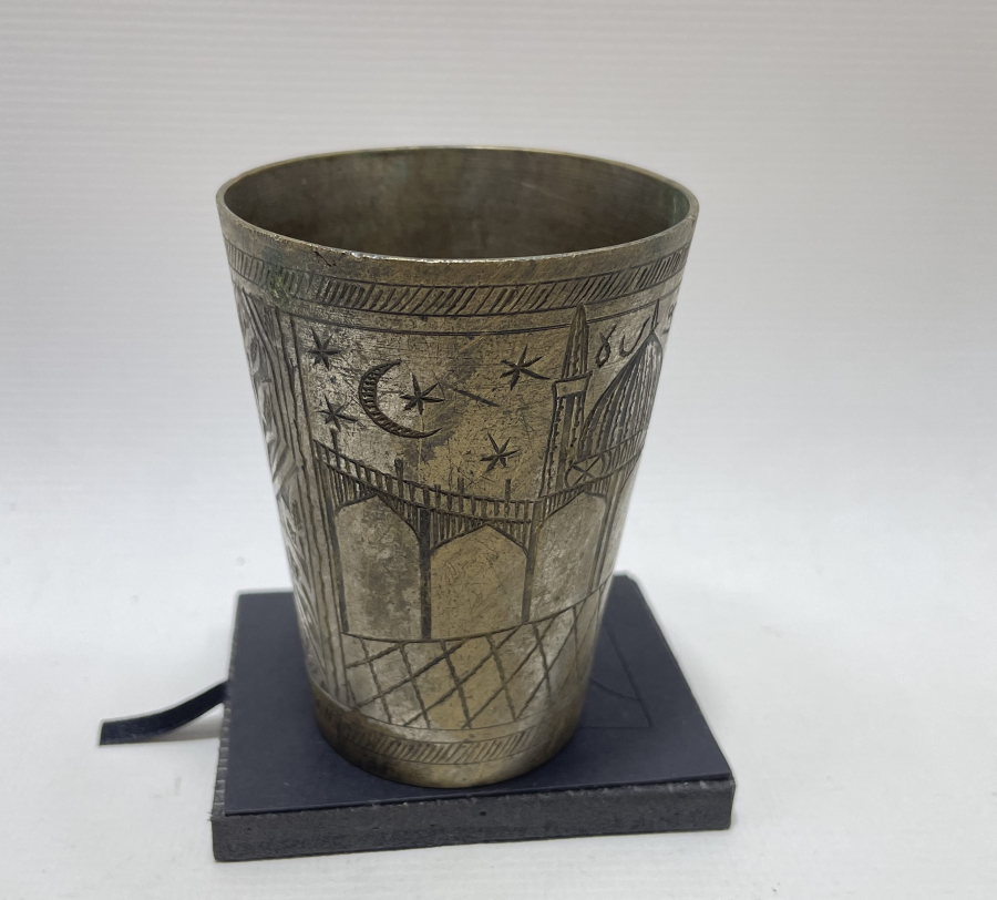 OSMANLI DÖNEMİ ÜZERİ MEDİNE-İ MÜNEVVERE YAZILI HAC HATIRASI BARDAK