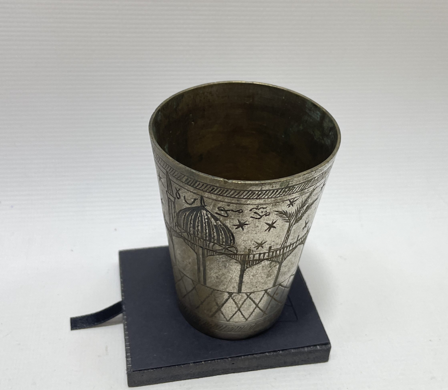 OSMANLI DÖNEMİ ÜZERİ MEDİNE-İ MÜNEVVERE YAZILI HAC HATIRASI BARDAK