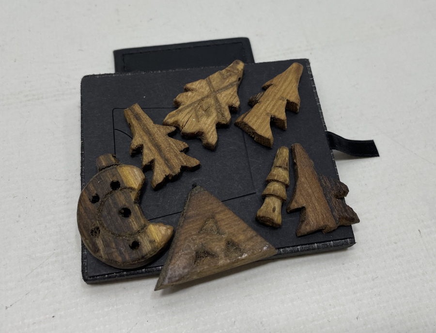 EL YAPIMI ANTİKA ŞAMAN İŞİ AHŞAP NAZARLIK LOTU