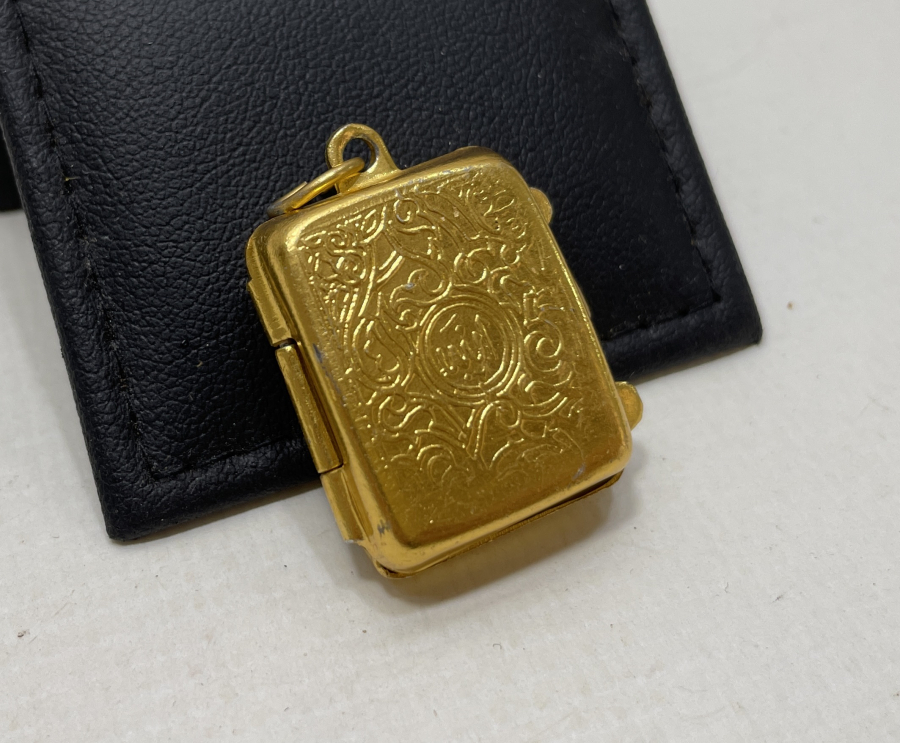 İÇİNDE ENAM-I BULUNAN ANTİKA KOLYE CEVŞEN