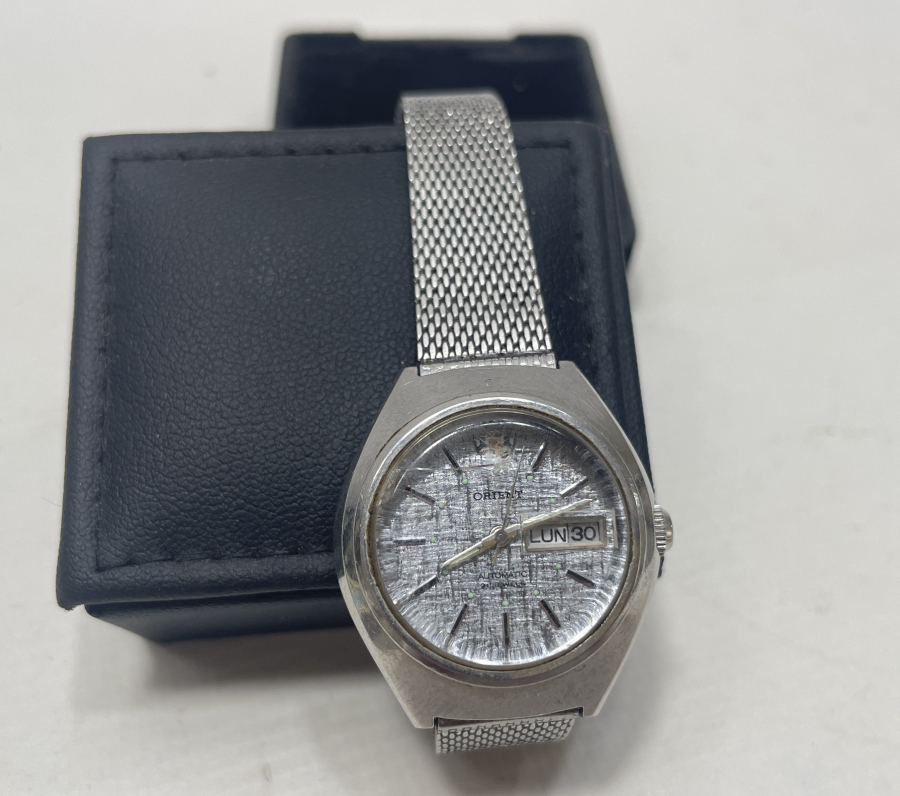 ORİENT MARKA KURMALI ANTİKA KOL SAATİ