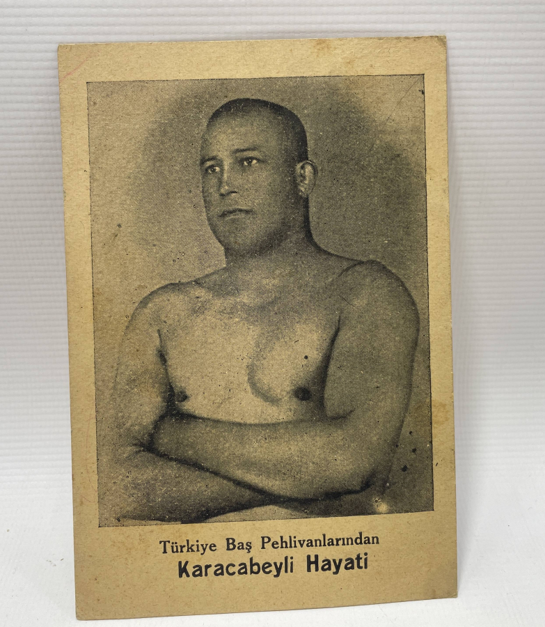 TÜRKİYE BAŞ PEHLİVANLARINDAN KARACABEYLİ HAYATİ'NİN FOTOĞRAFI