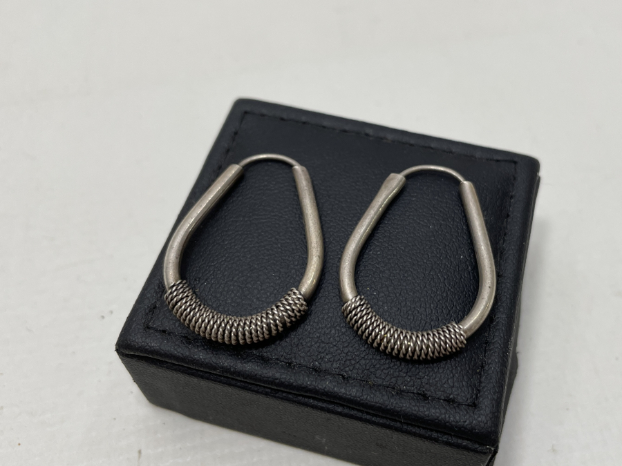 ÖZEL YAPIM GÜMÜŞ KÜPE