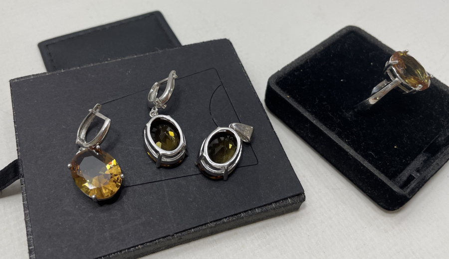 ZULTANİT TAŞLI ÖZEL YAPIM GÜMÜŞ TAKI SETİ