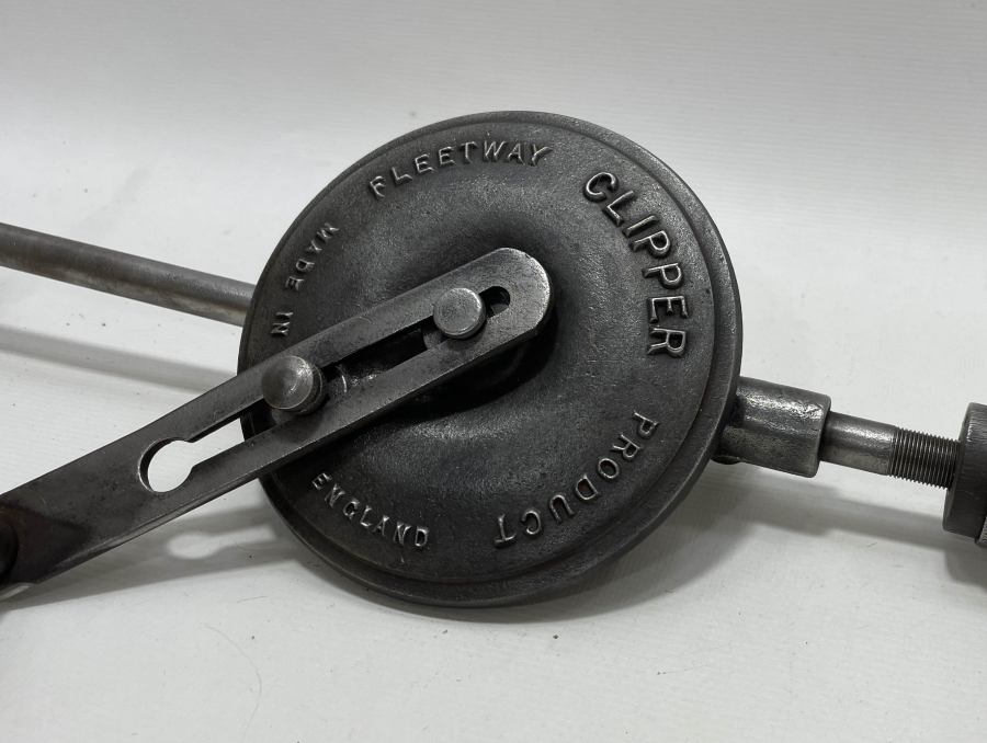 1900 BAŞLARI SU TERAZİLİ NADİR İNGİLİZ EL MATKABI