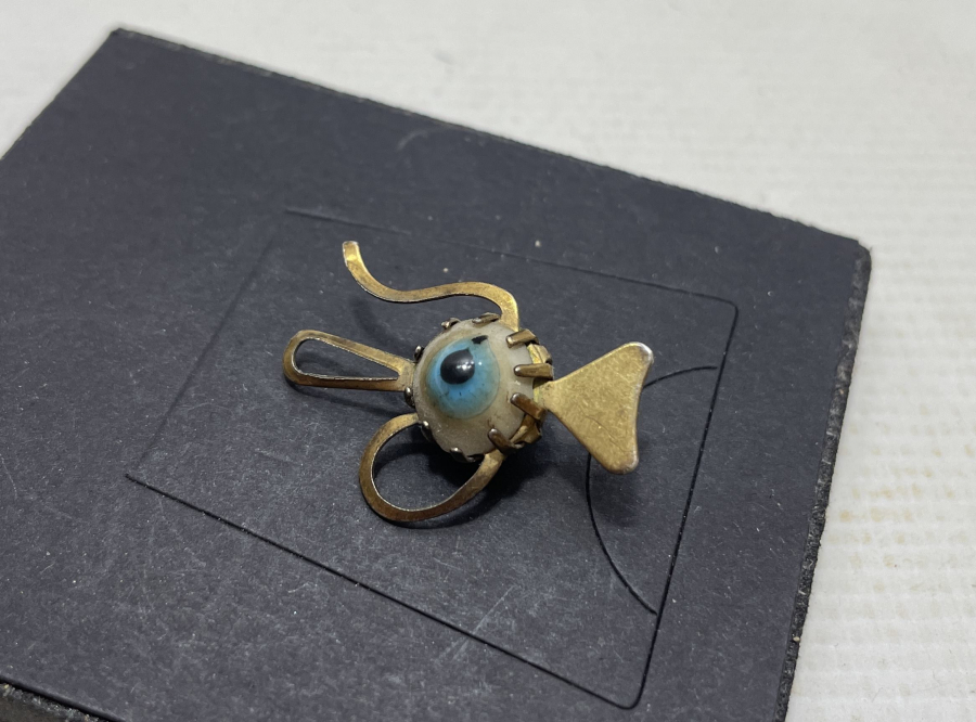 İBRİK FORMUNDA ANTİKA NAZARLIK