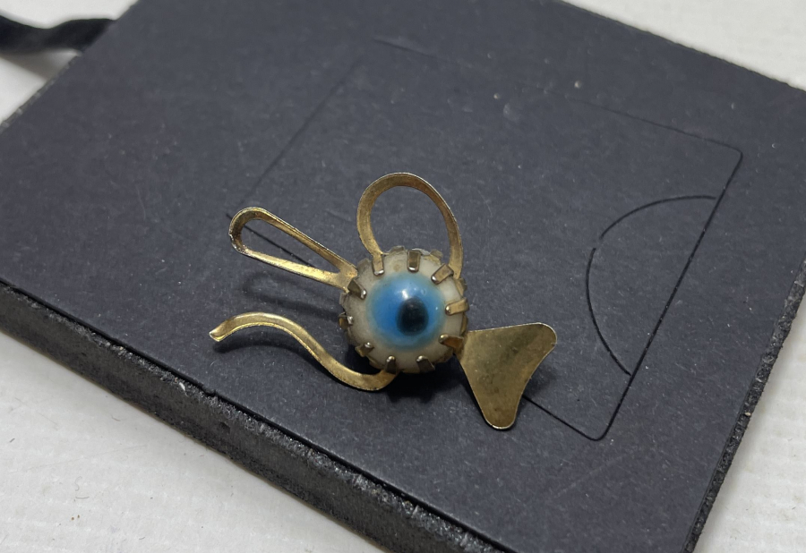 İBRİK FORMUNDA ANTİKA NAZARLIK