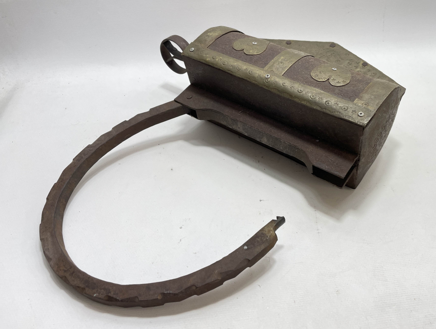 DEV BOYDA  ANTİKA HAN KİLİDİ