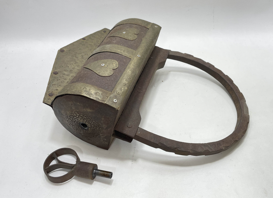 DEV BOYDA  ANTİKA HAN KİLİDİ